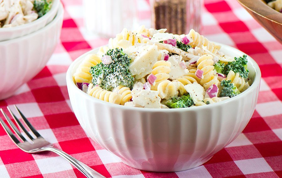 Pasta Con Pollo y Brócoli, Una Opción Deliciosa Para el Verano.
